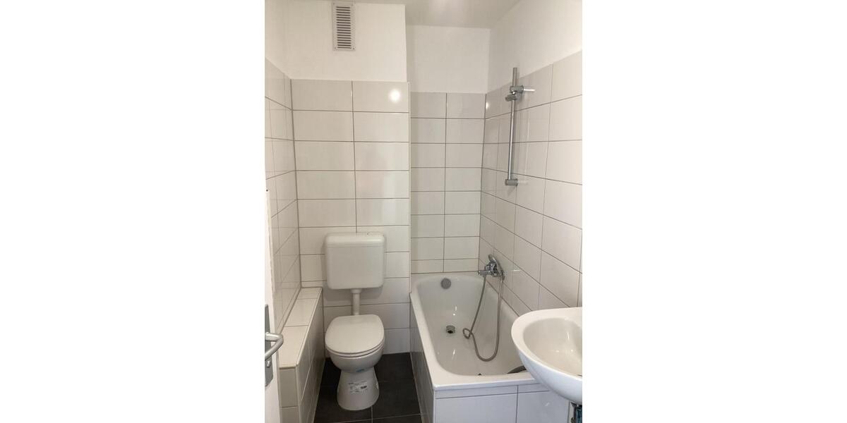 Etagenwohnung Frankfurt am Main Nord-West - 1.5 Zimmer, 36 m&sup2;, 570&euro; | Angebot:25468236