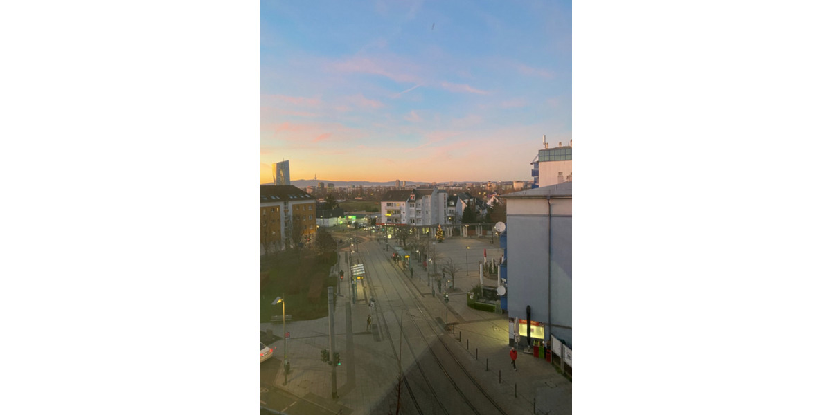 Dachgeschoßwohnung Frankfurt am Main Oberrad - 2 Zimmer, 57 m&sup2;, 1.200&euro; | Angebot:25870476