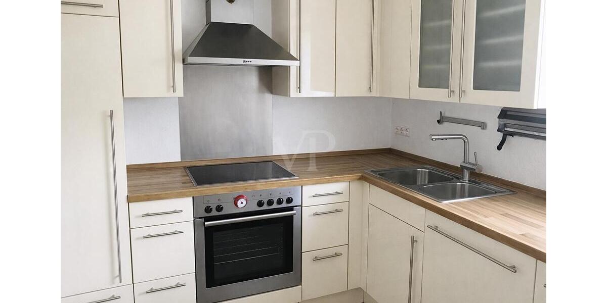 Dachgeschoßwohnung Kelkheim (Taunus) - 3 Zimmer, 85 m&sup2;, 1.200&euro; | Angebot:25653879