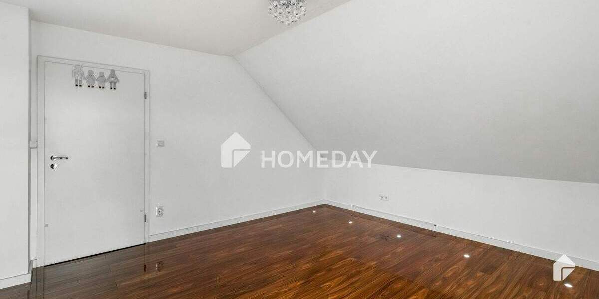 Liederbach am Taunus: Stilvolles Mehrfamilienhaus - Wohnkomfort trifft attraktive Lage 8 zimmer