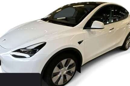 Tesla Model Y 72.472 km 36.500 &euro; Hanau 63457