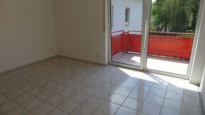 HU City geräumige sanierte 3 Zimmer mit schönem Balkon - WG möglich -
