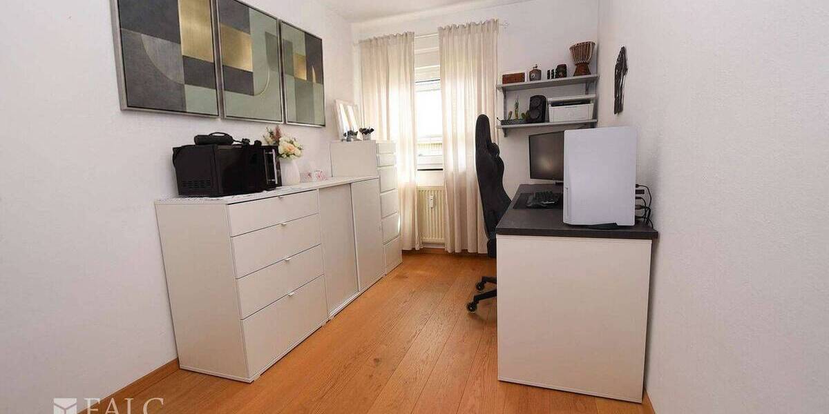 Etagenwohnung Kelkheim (Taunus) Kelkheim - 3 Zimmer, 63 m&sup2;, 275.000&euro; | Angebot:26435478