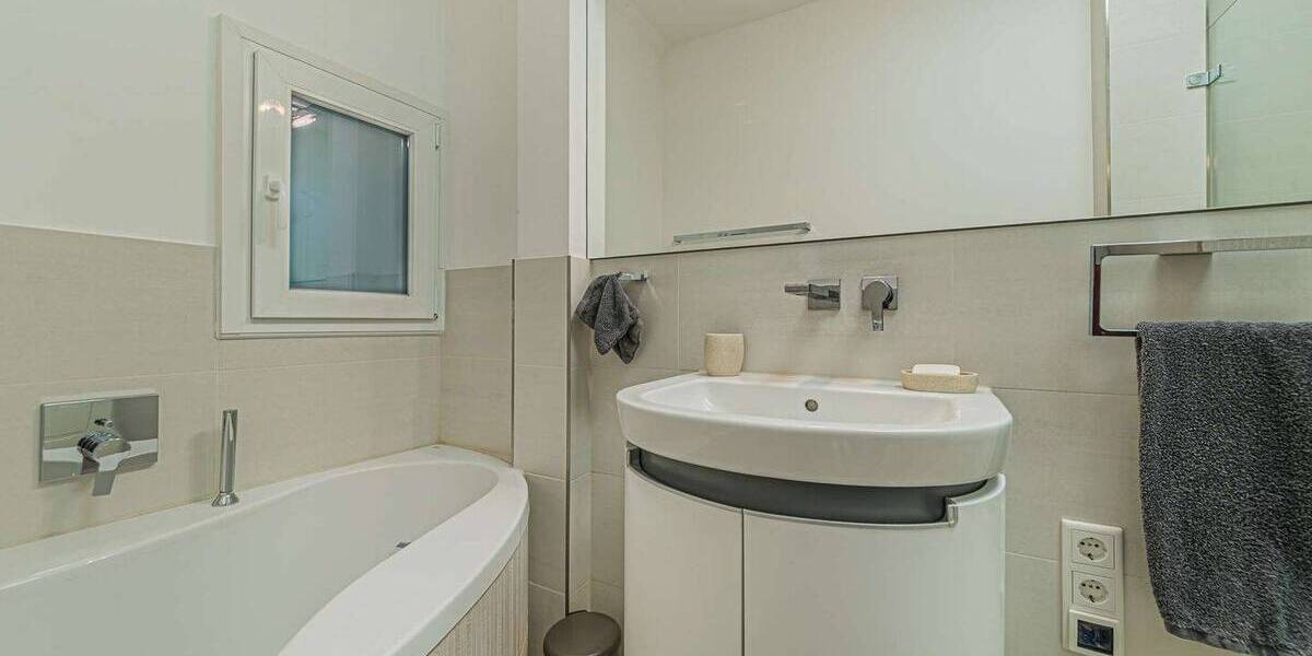 Etagenwohnung Frankfurt am Main Bockenheim - 3 Zimmer, 70 m&sup2;, 1.890&euro; | Angebot:26730418
