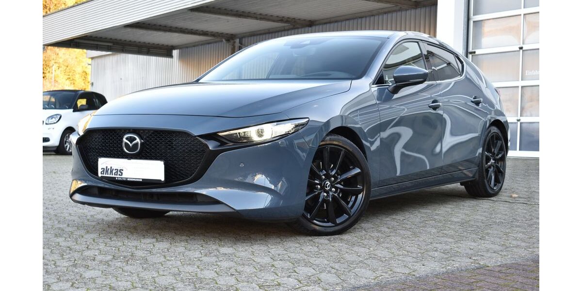 Mazda 3 93.000 km 19.900 &euro; Bad Vilbel 61118