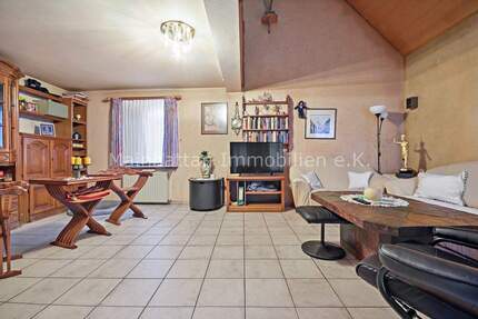 Haus Bad Homburg vor der Höhe Kirdorf - 7 Zimmer, 201 m&sup2;, 665.000&euro; | Angebot:23980876