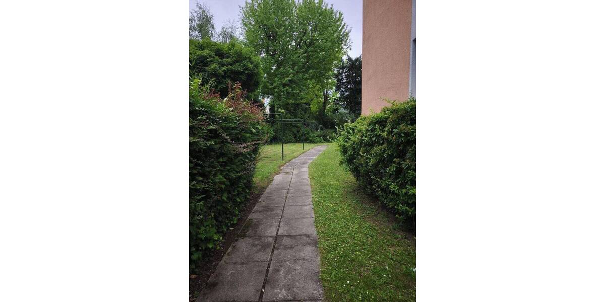 Etagenwohnung Frankfurt am Main Praunheim - 3 Zimmer, 88 m&sup2;, 1.200&euro; | Angebot:26866272