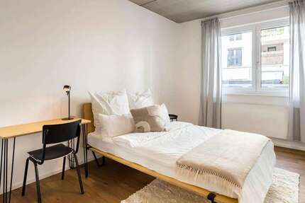 Zimmer Frankfurt am Main Ostend - 715&euro; | Angebot:26917895