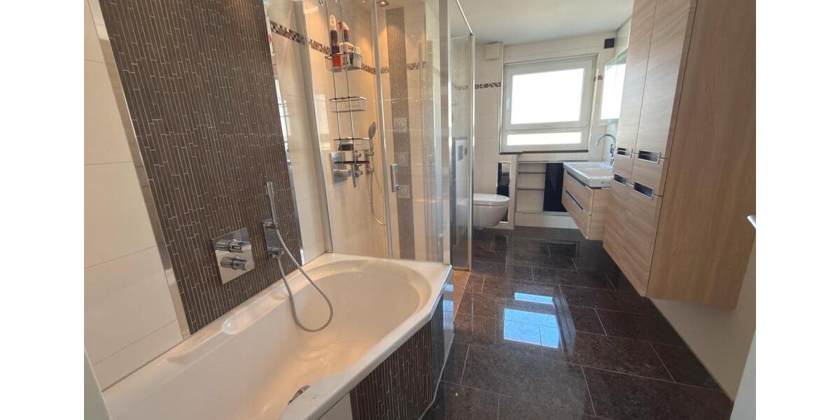 Etagenwohnung Frankfurt am Main Rödelheim - 3 Zimmer, 82 m&sup2;, 1.400&euro; | Angebot:25368735