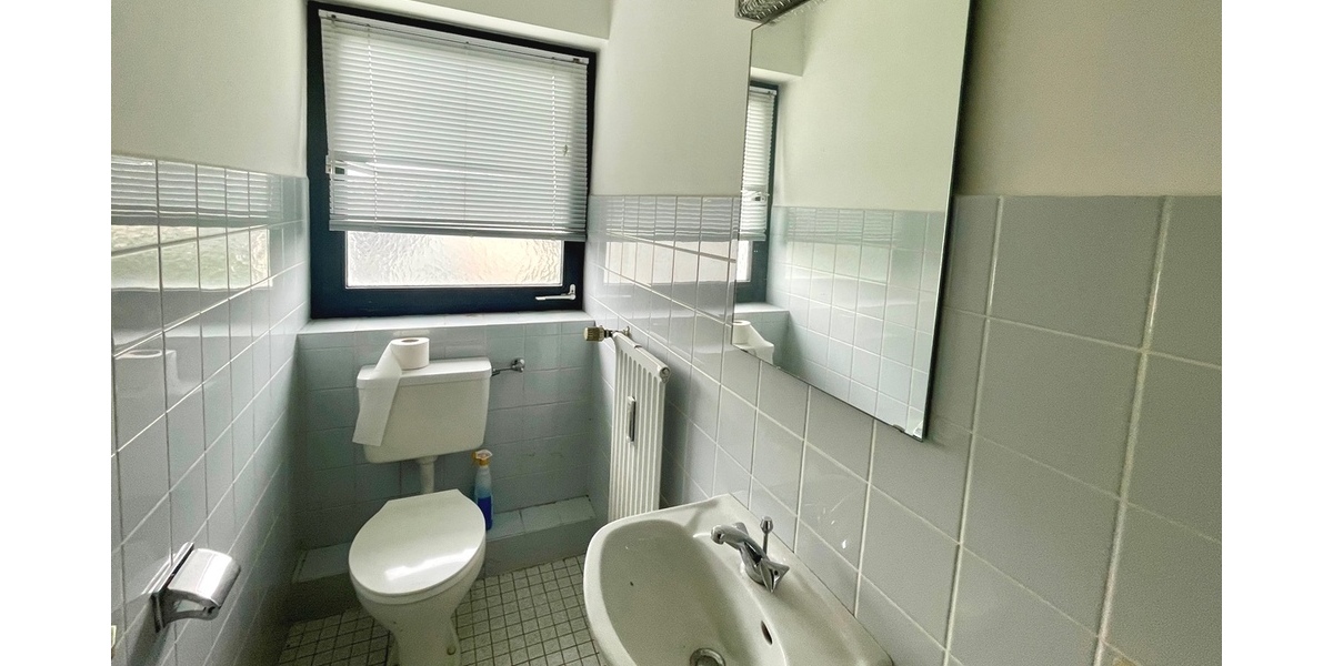 Frankfurt-Kalbach: Großzügige 3 bis 4-Zimmerwohnung in ruhiger Lage mit Blick ins Grüne! - Etagenwohnung Frankfurt am Main Bonames | Angebot:26677095