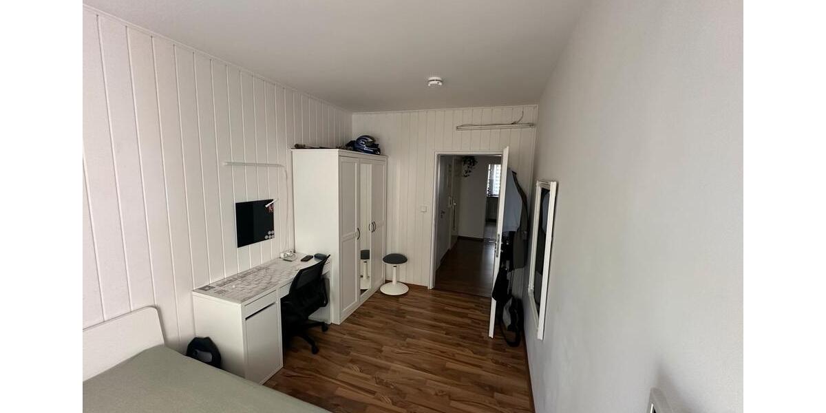 Erdgeschoßwohnung Offenbach am Main - 4 Zimmer, 95 m&sup2;, 1.400&euro; | Angebot:26407528