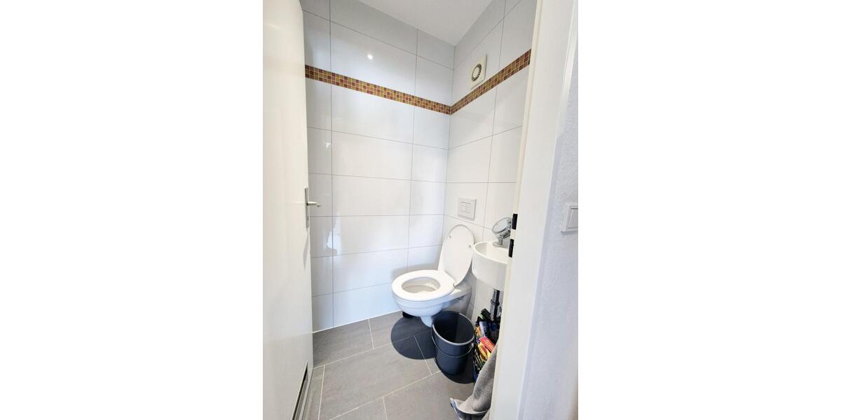 Dachgeschoßwohnung Frankfurt am Main Oberrad - 4 Zimmer, 69 m&sup2;, 420.000&euro; | Angebot:27016010