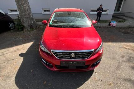 Peugeot 308 186.000 km 6.000 &euro; Friedberg 61169