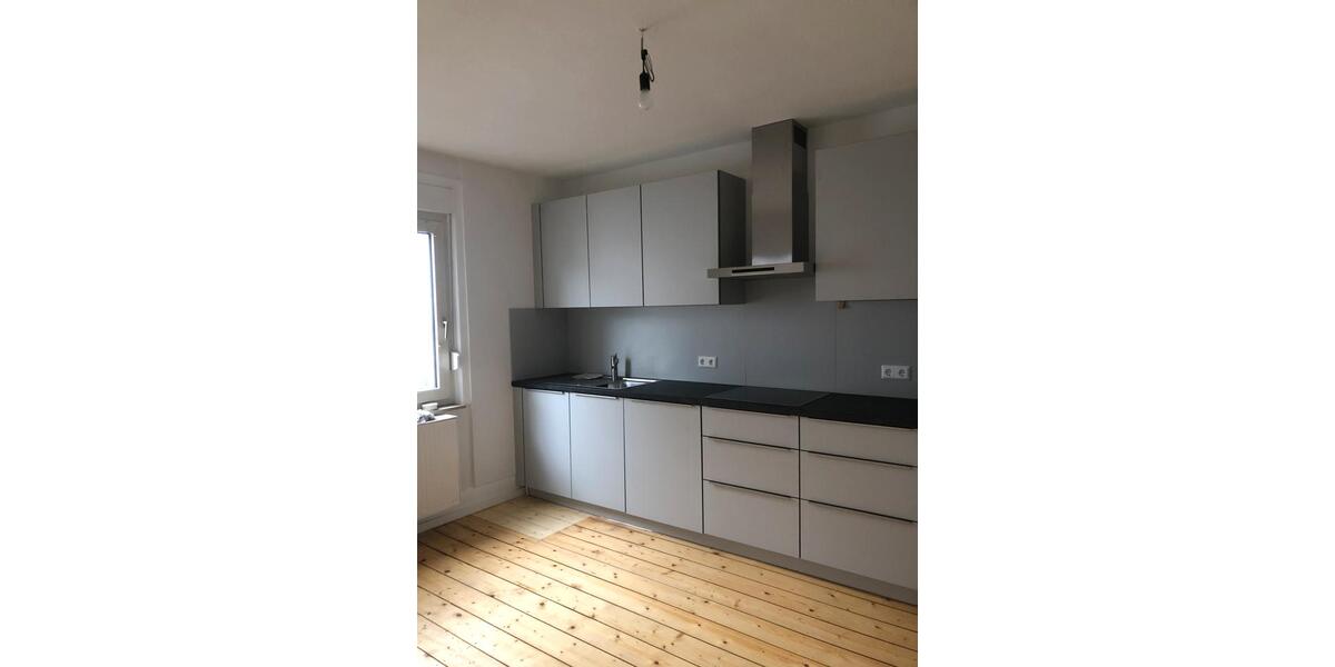 Restaurant inklusive 2 Wohnungen gegen Abstand zu verpachten zimmer