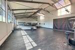 Absolute Sichtlage: Wohn-Bürogebäude mit angrenzenden Hallen - vielseitig nutzbar! zimmer