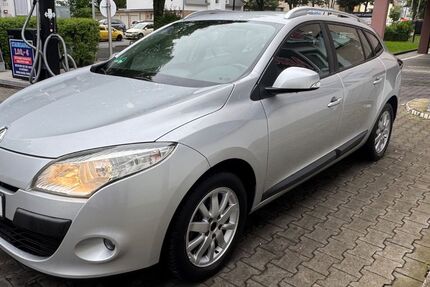 Renault Megane 222.777 km 1.999 &euro; Frankfurt 60487