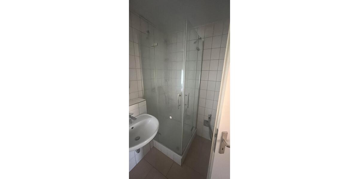Etagenwohnung Frankfurt am Main Unterliederbach - 2 Zimmer, 65 m&sup2;, 1.300&euro; | Angebot:26586181