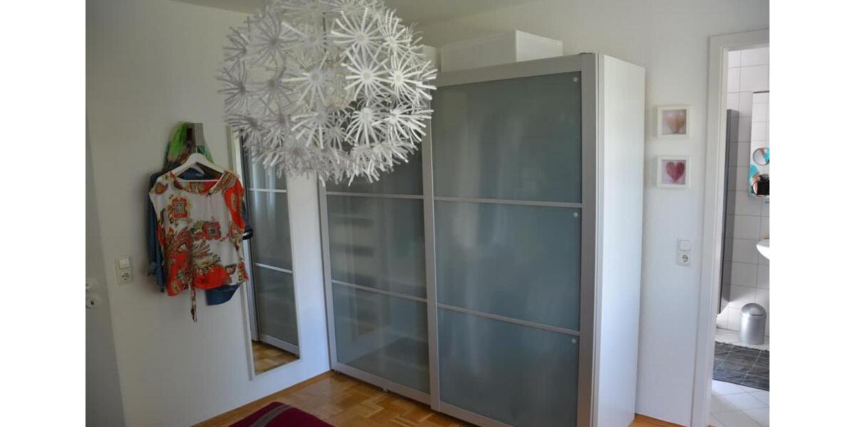 Hochparterre Frankfurt am Main Bergen-Enkheim - 2 Zimmer, 73 m&sup2;, 349.000&euro; | Angebot:26048046