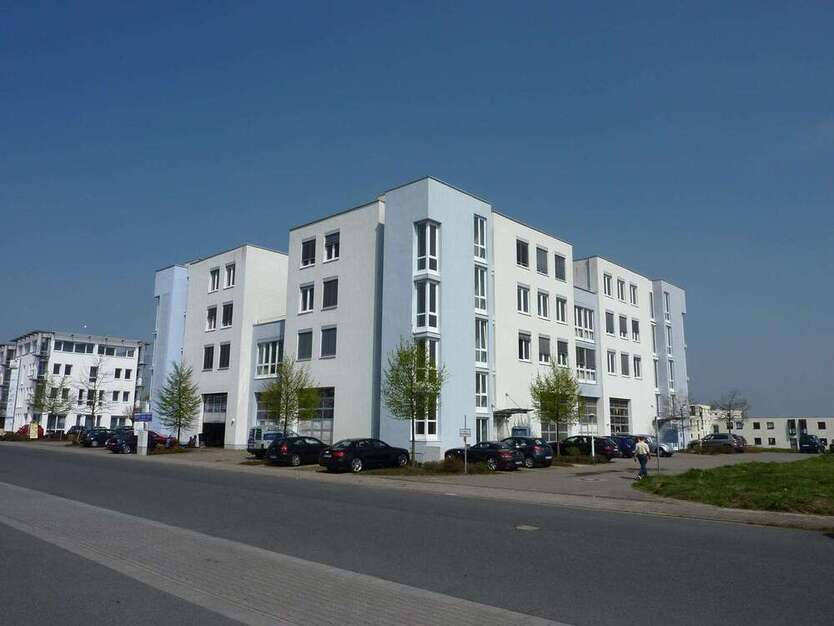 Büro in Ober Roden 350 € 49 m²