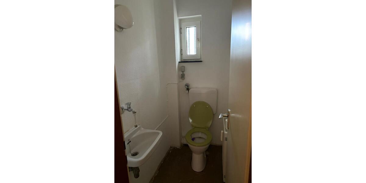 Etagenwohnung Frankfurt am Main Nied - 4 Zimmer, 76 m&sup2;, 299.000&euro; | Angebot:26120494
