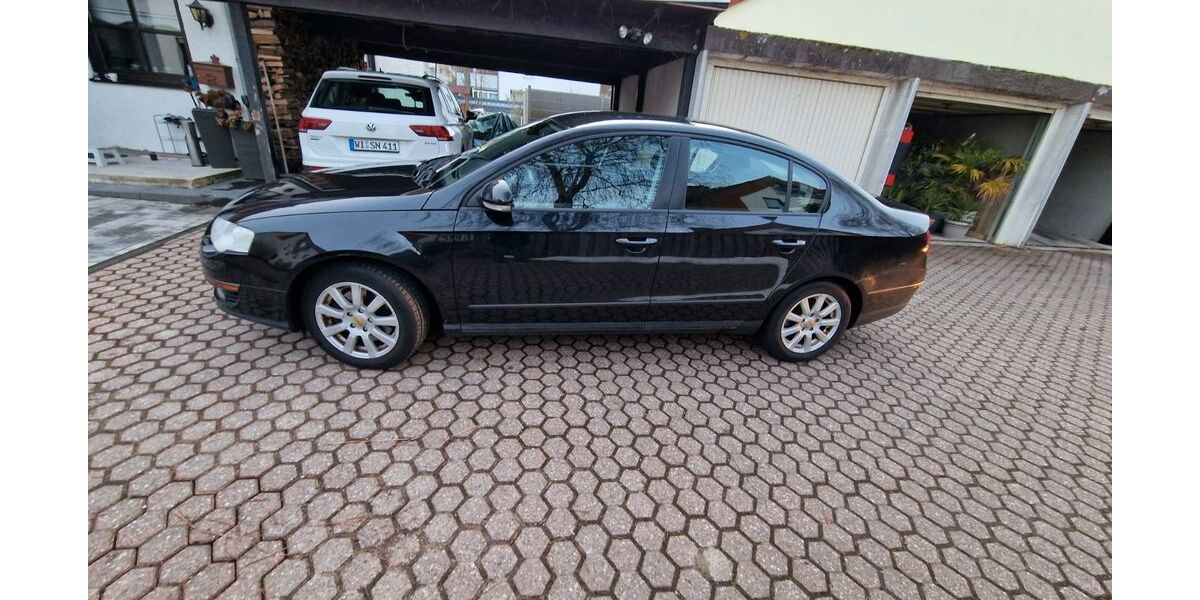 VW Passat 256.100 km 2.800 &euro; Engenhahn 65527