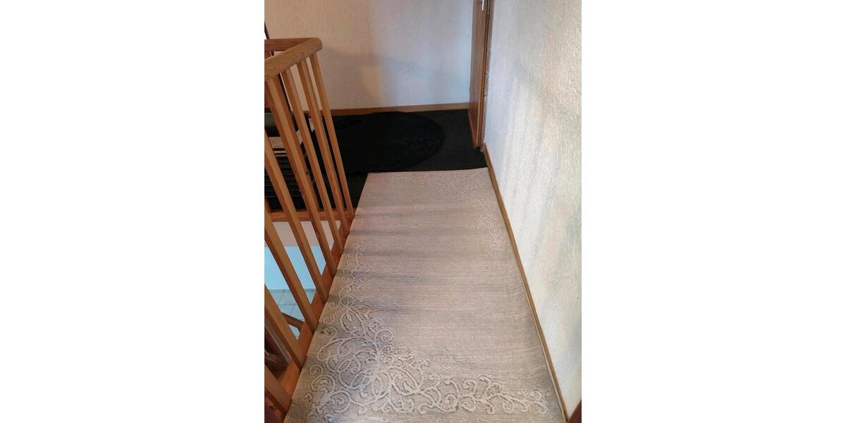 Dachgeschoßwohnung Frankfurt am Main Schwanheim - 1 Zimmer, 35 m&sup2;, 800&euro; | Angebot:26648477