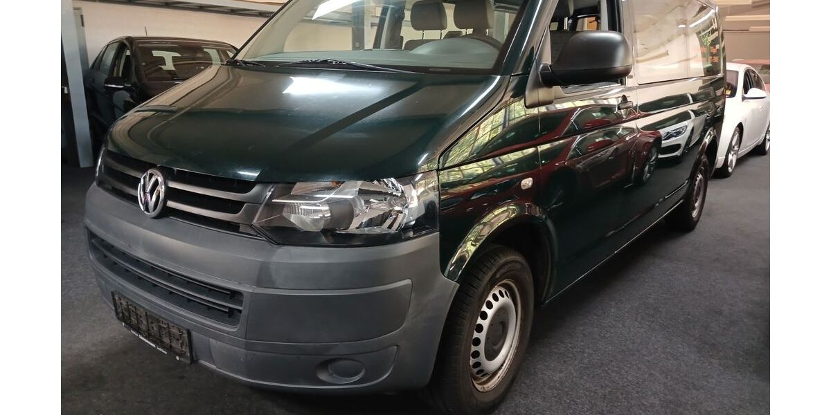 VW T5 Transporter 190.000 km 12.500 &euro; Rüsselsheim 65428