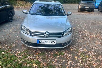 VW Passat 171.000 km 8.300 € Rüsselsheim 65428