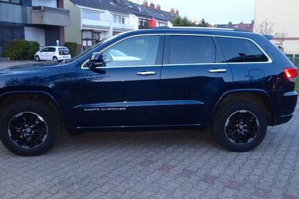 Jeep Grand Cherokee 212.850 km 11.900 &euro; Frankfurt 60386