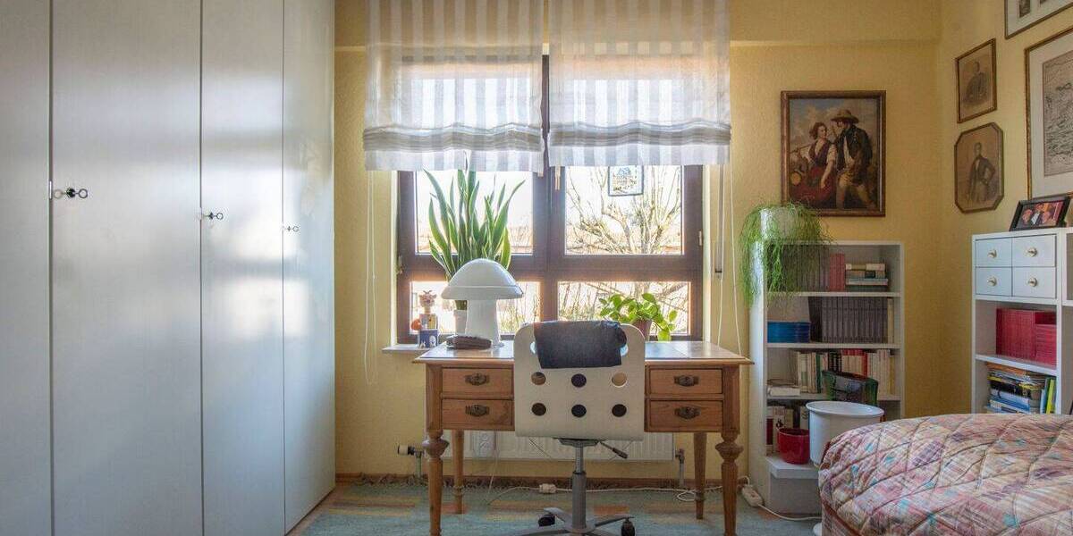 Etagenwohnung Steinbach (Taunus) - 2 Zimmer, 60 m&sup2;, 215.000&euro; | Angebot:26043799