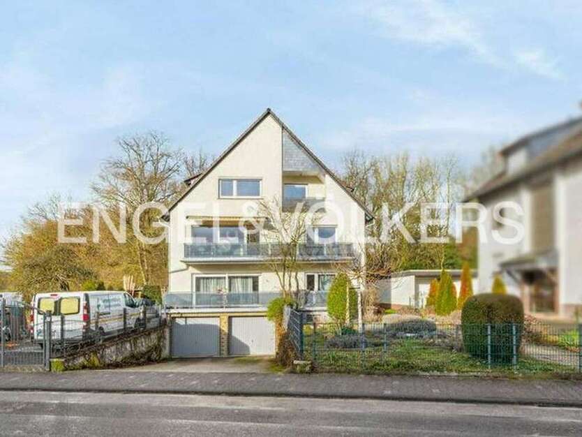 Haus zum Kaufen in Friedrichsdorf 859.000 € 311 m²