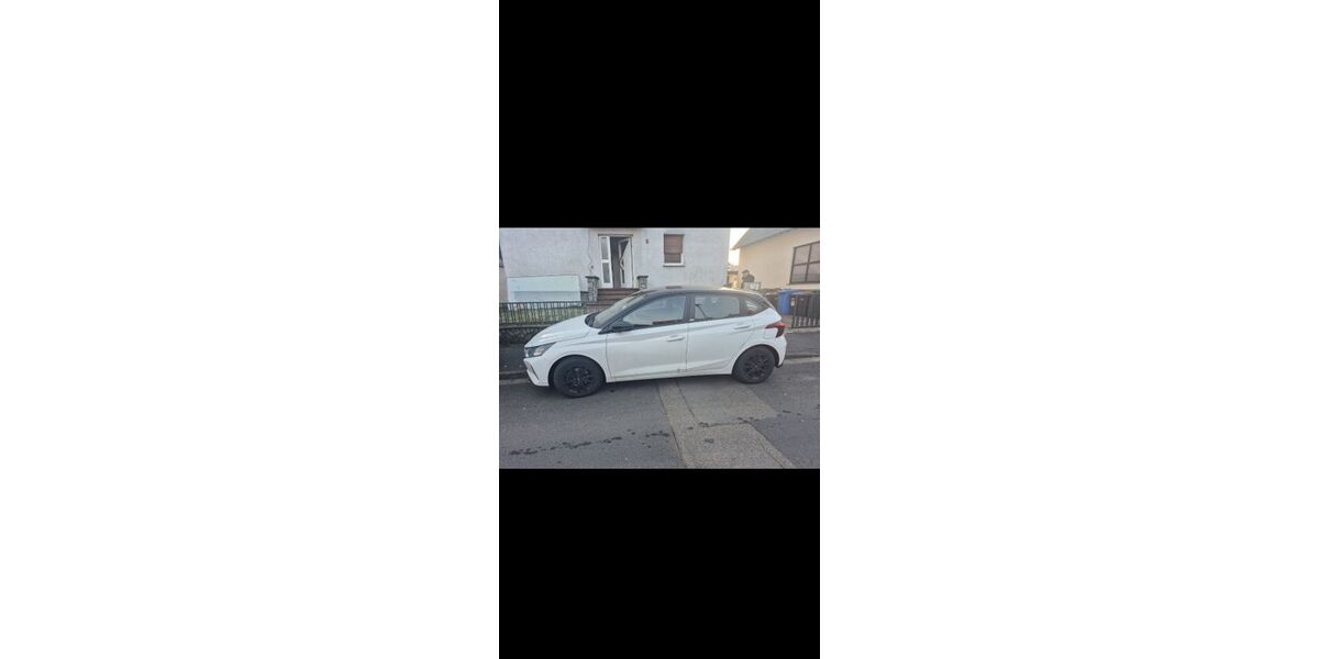 Hyundai i20 61.000 km 13.390 &euro; Bad Homburg 61352