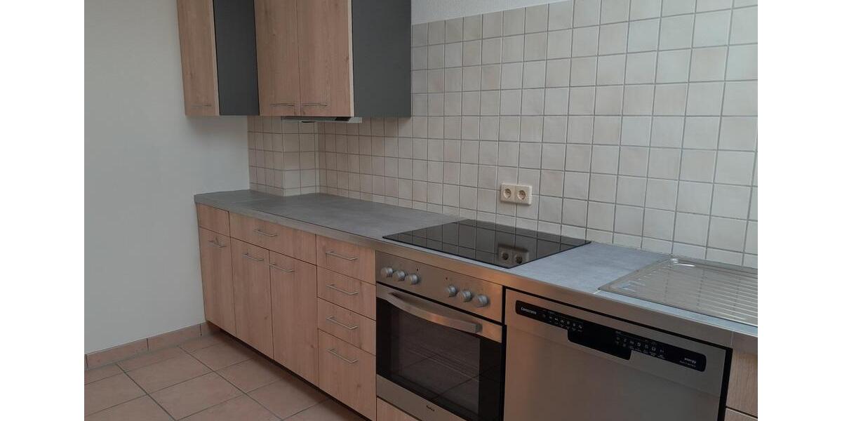 Dachgeschoßwohnung Sulzbach (Taunus) - 2 Zimmer, 64 m&sup2;, 980&euro; | Angebot:25724120