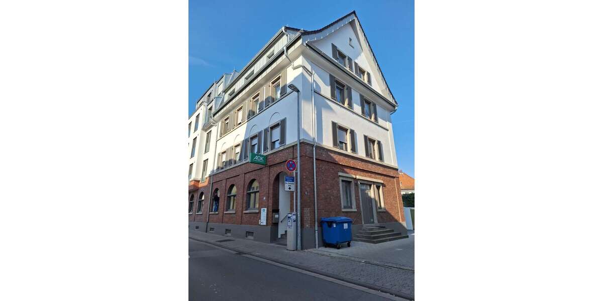 Etagenwohnung Hofheim am Taunus - 4 Zimmer, 98 m&sup2;, 1.420&euro; | Angebot:25774302