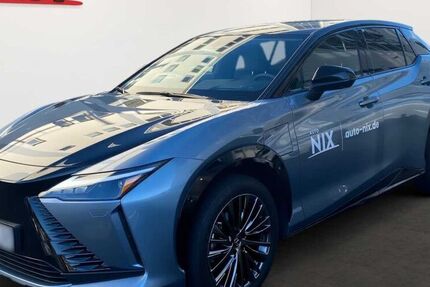 Lexus RZ