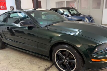 Ford Mustang 84.000 km 23.900 &euro; Schöneck 61137