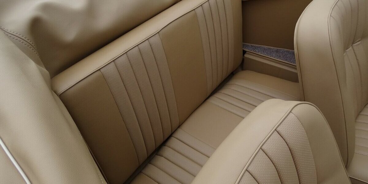 VW Karmann Ghia Cabrio vollständig restauriert 1.200 km 56.990 &euro; Rodgau 63110