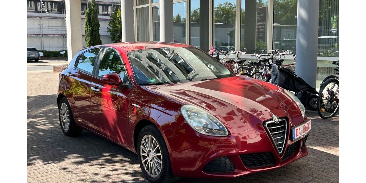 Alfa Romeo Giulietta 165.000 km 4.980 &euro; Darmstadt 64293