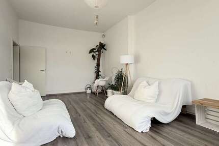 Wohnung Frankfurt am Main Unterliederbach - 3 Zimmer, 92 m&sup2;, 1.700&euro; | Angebot:27372019