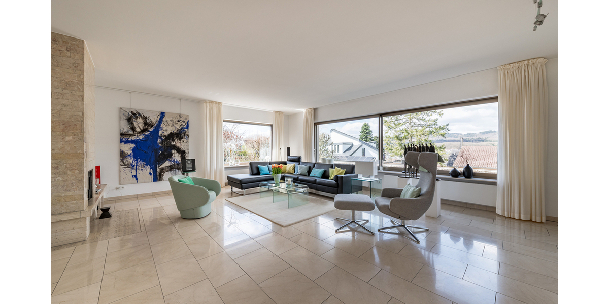 LUXURIÖSES ANWESEN MIT INDOOR-POOL IN TOPLAGE VOM KÖNIGSTEINER JOHANNISWALD - Anwesen Königstein | Angebot:26441626