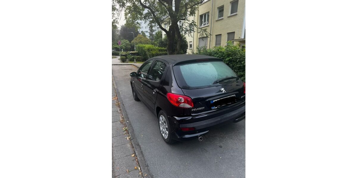 Peugeot 206 174.000 km 2.490 &euro; Neu-Isenburg 63263