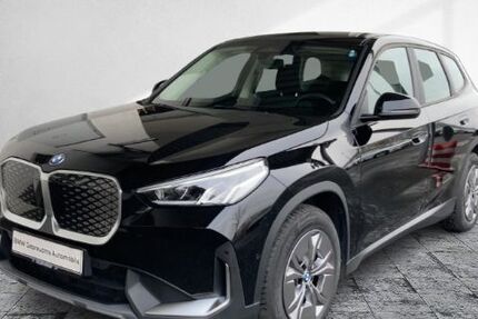 BMW iX1 22.675 km 33.388 &euro; Frankfurt 60314