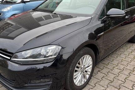 VW Golf 239.000 km 8.500 € Frankfurt am Main 60528