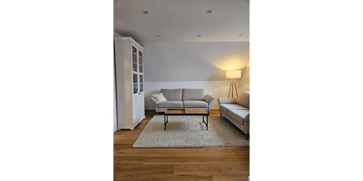 Dachgeschoßwohnung Griesheim - 2.5 Zimmer, 60 m&sup2;, 230.000&euro; | Angebot:27068471
