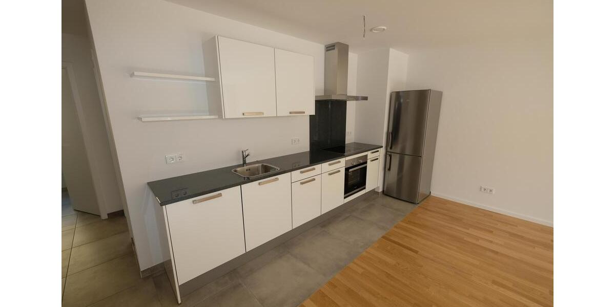 Etagenwohnung Frankfurt am Main Eschersheim - 2 Zimmer, 61 m&sup2;, 1.300&euro; | Angebot:25713304