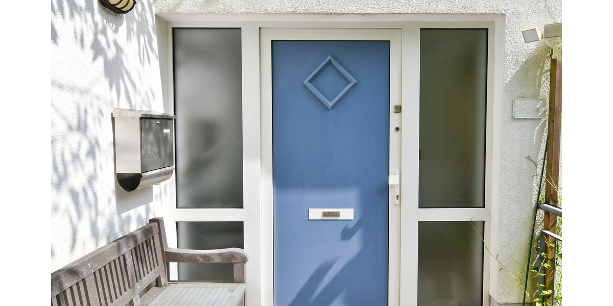 RESERVIERT!!! Direkt an der Natur - 3 Zi + Office, große Terrasse, 2 Plätze TG - Terrassenwohnung Eppstein | Angebot:25570514