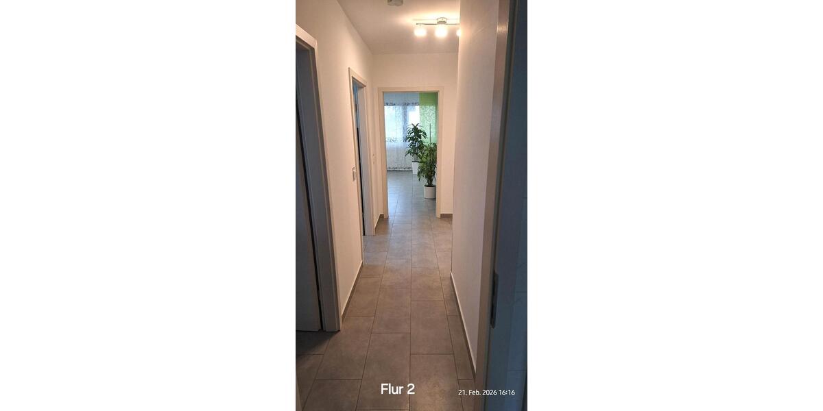 Etagenwohnung Offenbach am Main Hafen - 3 Zimmer, 83 m&sup2;, 1.250&euro; | Angebot:25382272