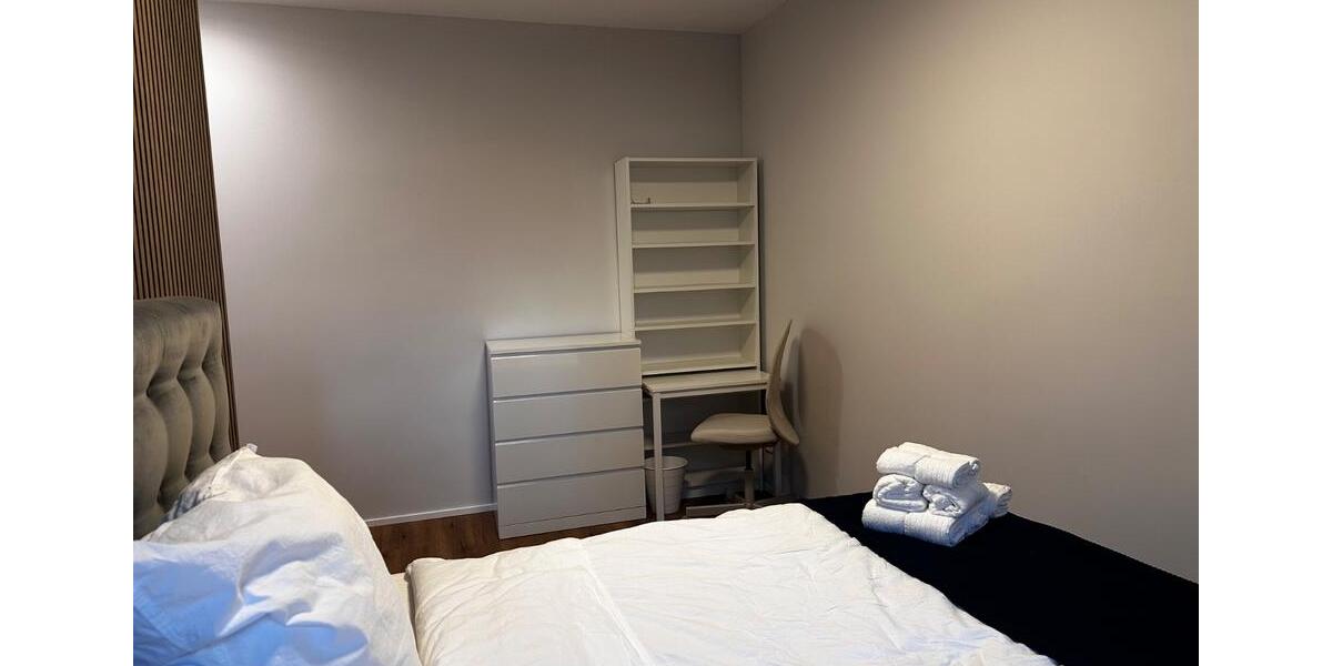 Zimmer Neubau Erstbezug 