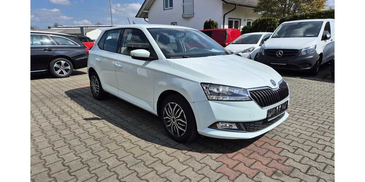 Skoda Fabia Cool Plus 127.420 km 7.490 &euro; Rodgau 63110