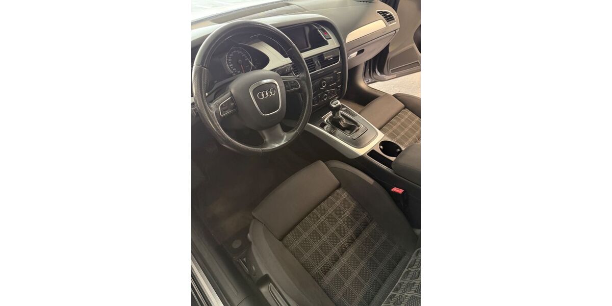Audi A4 140.672 km 8.000 &euro; Neu-Isenburg 63263